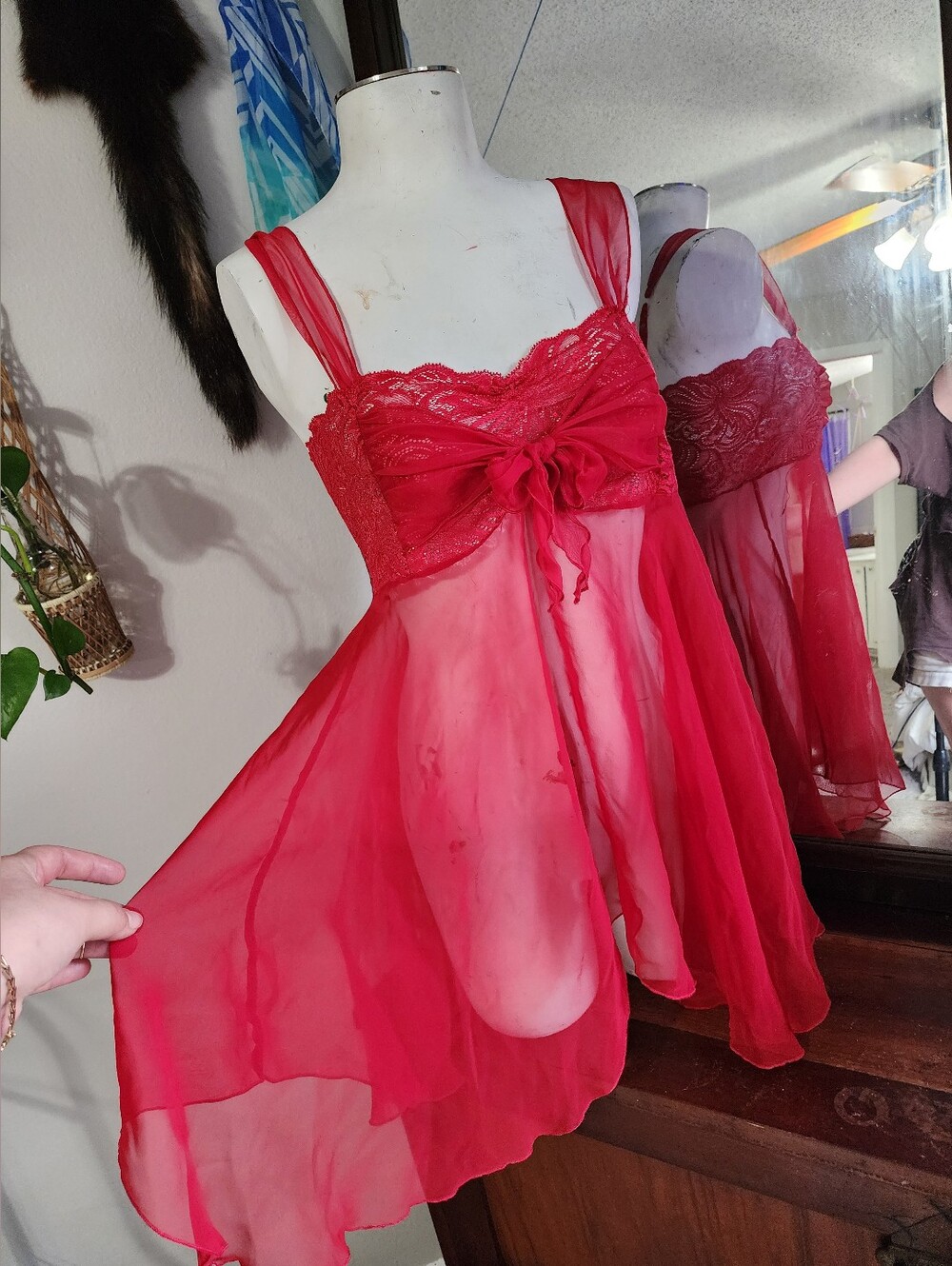 Red Sheer Vintage Victorias Secret Nightie - Picture 2 of 6